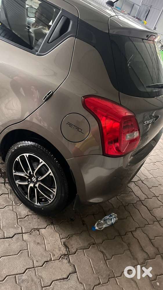 Maruti Suzuki Swift Petrol 2024
