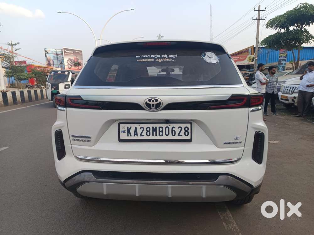 Toyota Urban Cruiser Hyryder E Neodrive Aero Edition, 2025, Petrol