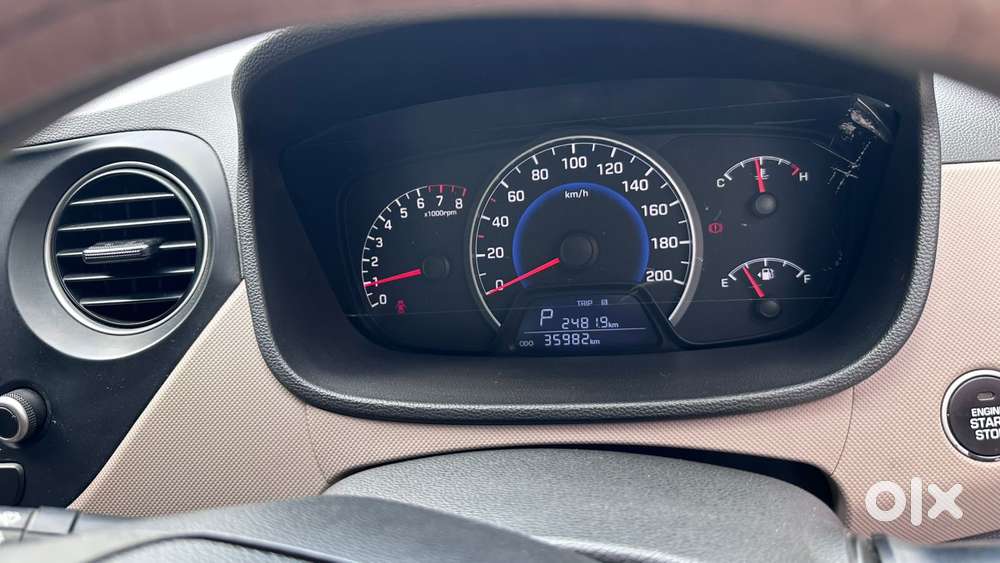 Hyundai Grand I10 At Sportz, 2014, Petrol