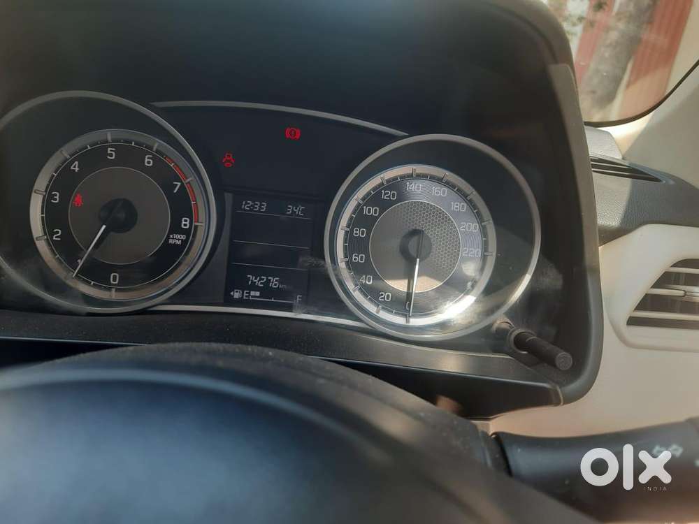 Maruti Suzuki Dzire 1.2 Zxi, 2017, Petrol