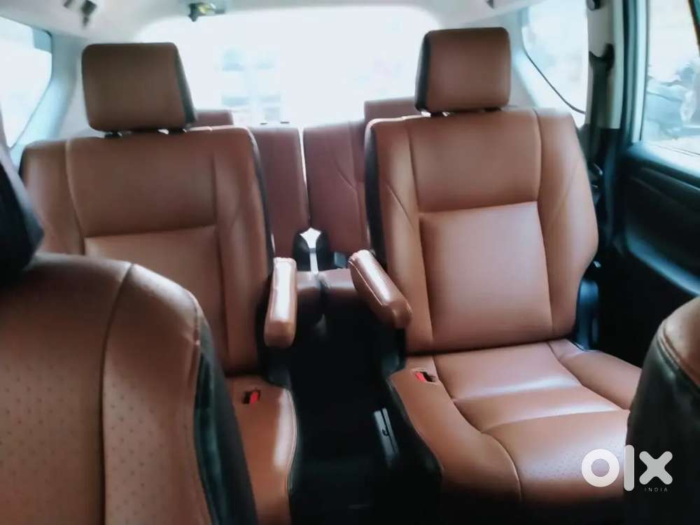 Toyota Innova Crysta 2019