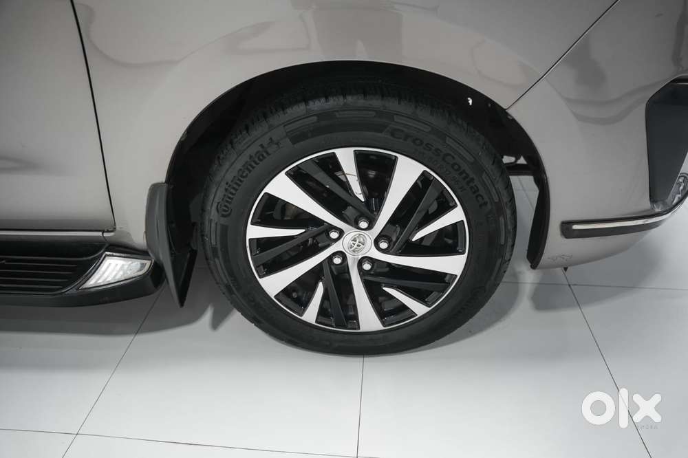 Toyota Innova Crysta [2020-ongoing] 2.4 Zx At 7 Str, 2021, Diesel