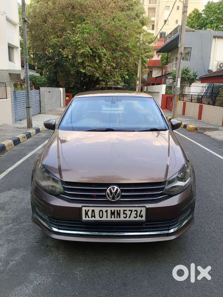 Volkswagen Vento 1.6 Highline, 2016, Petrol