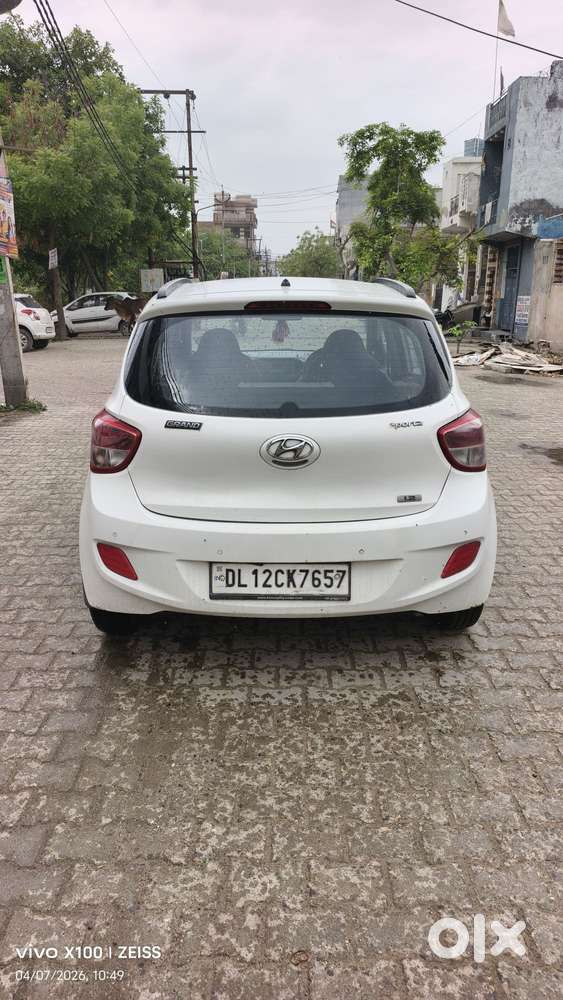 Hyundai Grand I10 2016-2017 Sportz Cng, 2016, Cng & Hybrids