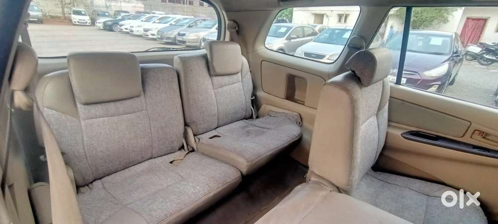 Toyota Innova 2.5 G (diesel) 8 Seater, 2007, Diesel