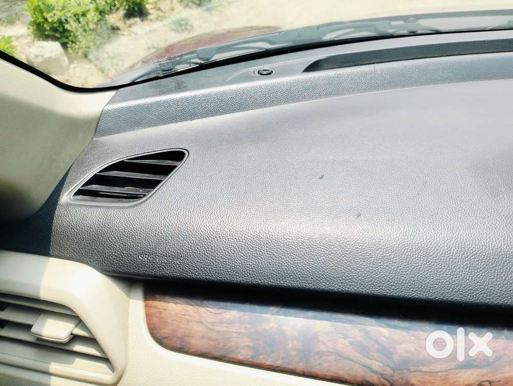 Maruti Suzuki Dzire 1.2 Zxi, 2018, Petrol