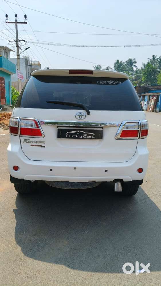 Toyota Fortuner 2009-2011 3.0 Diesel, 2011, Diesel