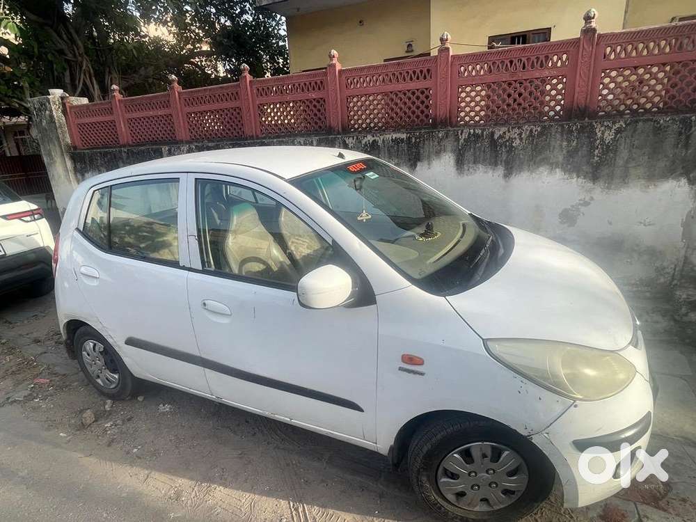 Hyundai Petrol Car 2009
