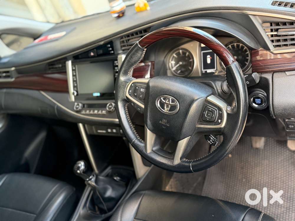 Toyota Innova Crysta 2.4 V 7 Str, 2022, Diesel