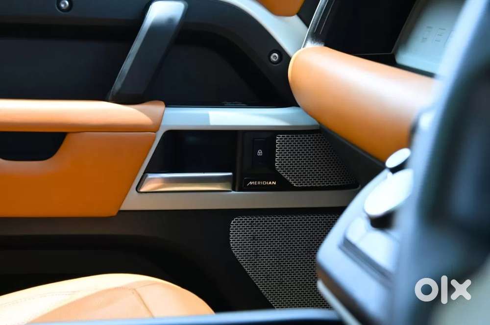 Land Rover Defender, 2023, Petrol