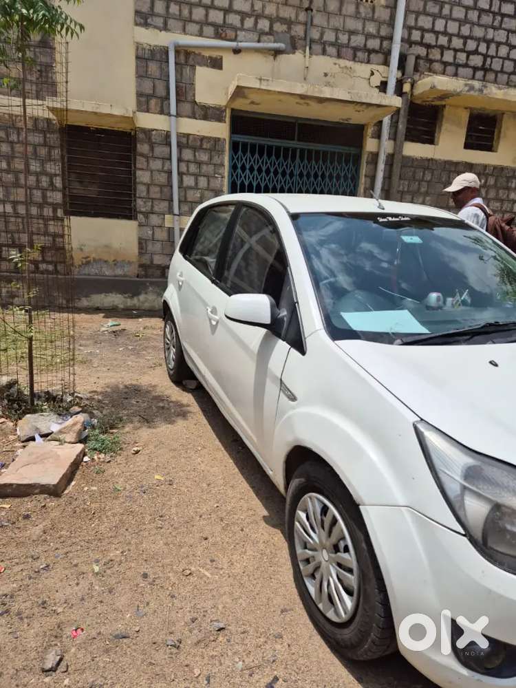 Ford Figo 2011
