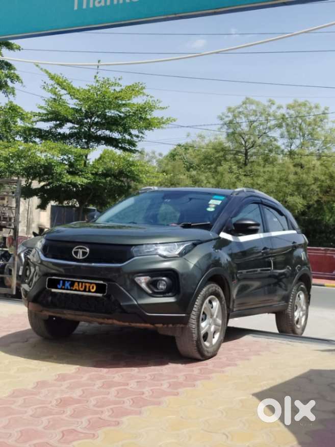 Tata Nexon 1.2 Revotron Xm (s), 2020, Petrol