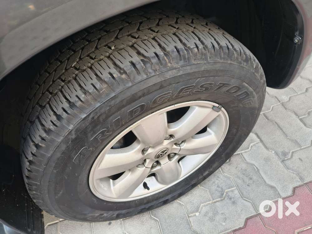 Toyota Fortuner 3.0 4x2 Mt, 2011, Diesel