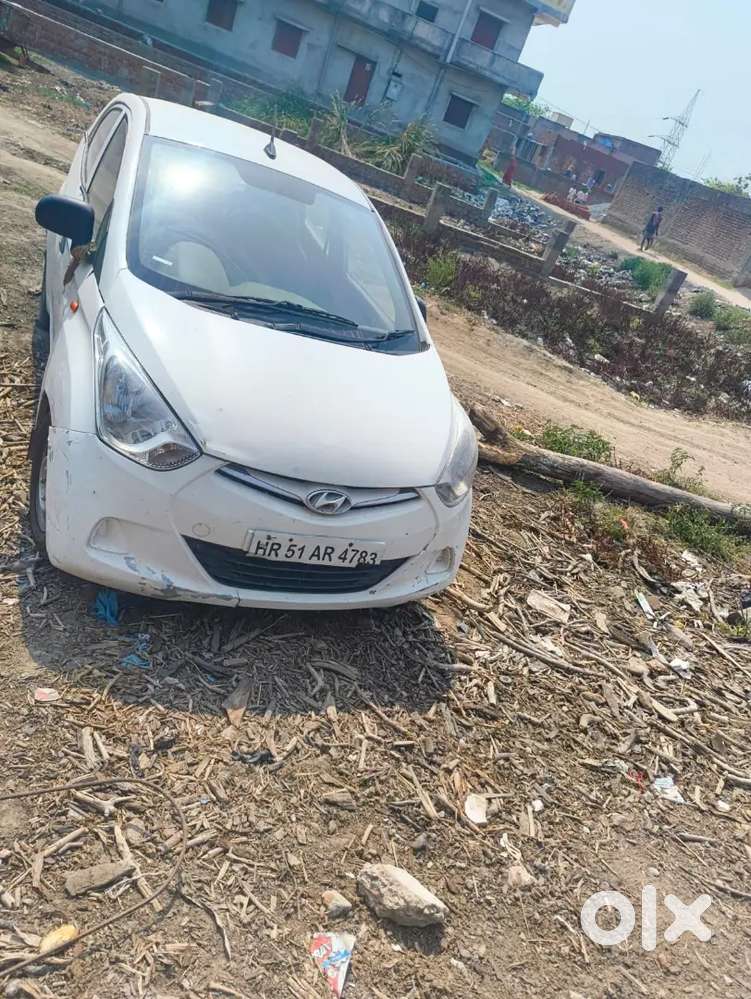 Hyundai Eon 2014 Petrol 90000 Km