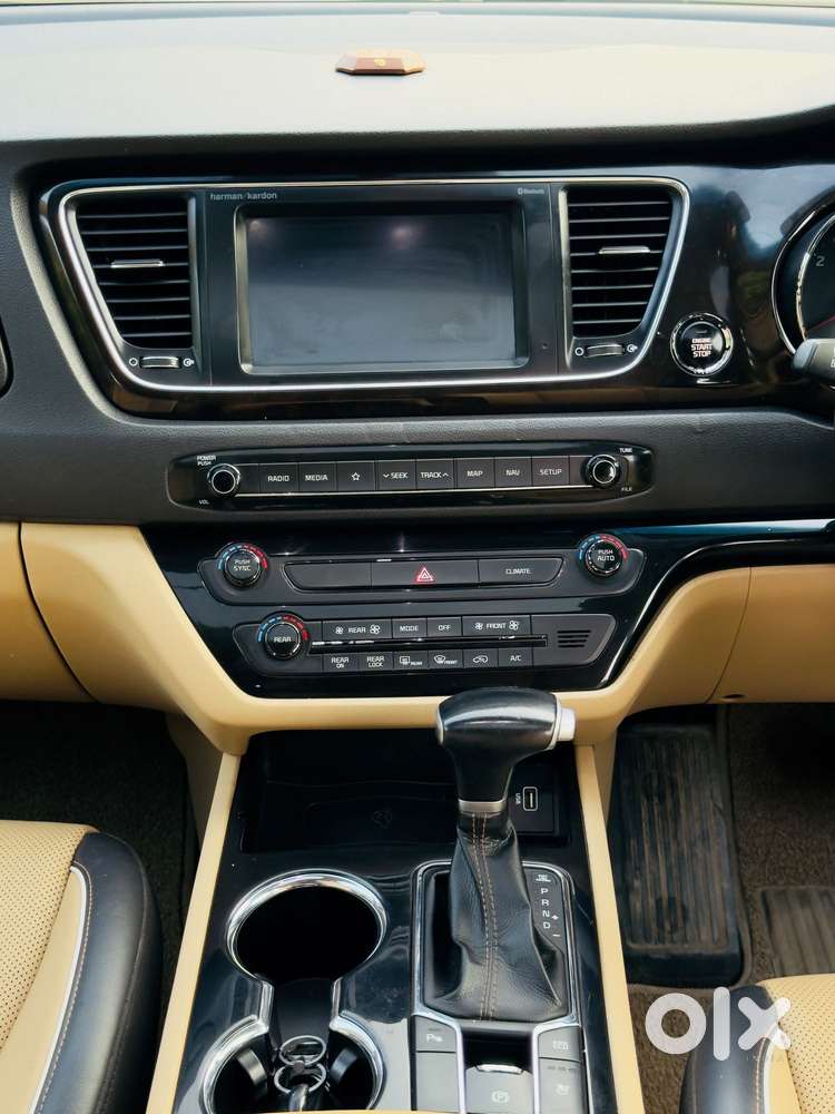 Kia Carnival Limousine, 2020, Diesel