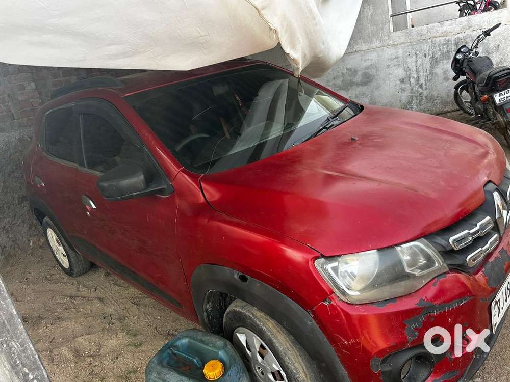 Renault Model Petrol 2016