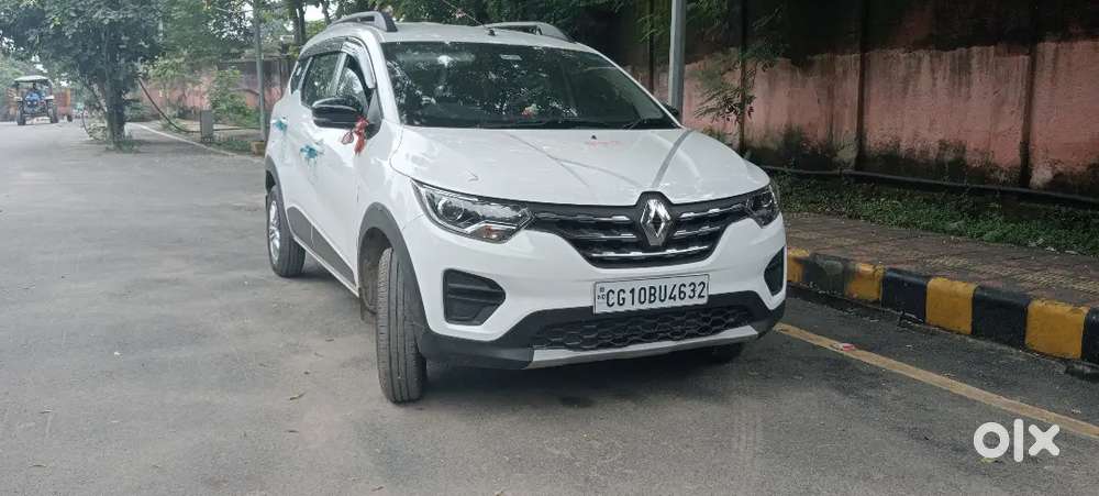 Renault Triber 2024 Petrol Well Maintained