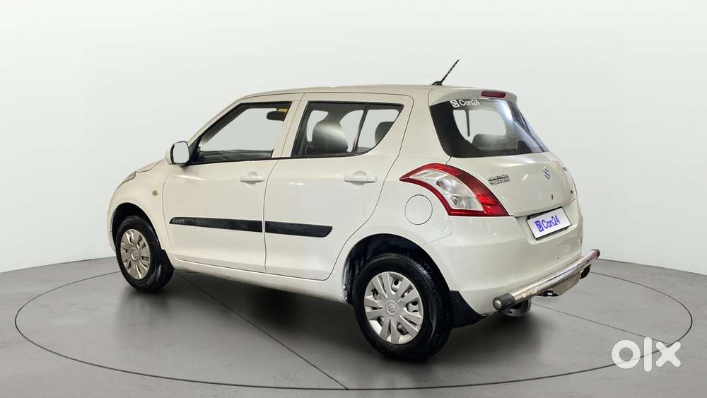 Maruti Suzuki Swift 1.2 Lxi (o), 2015, Petrol