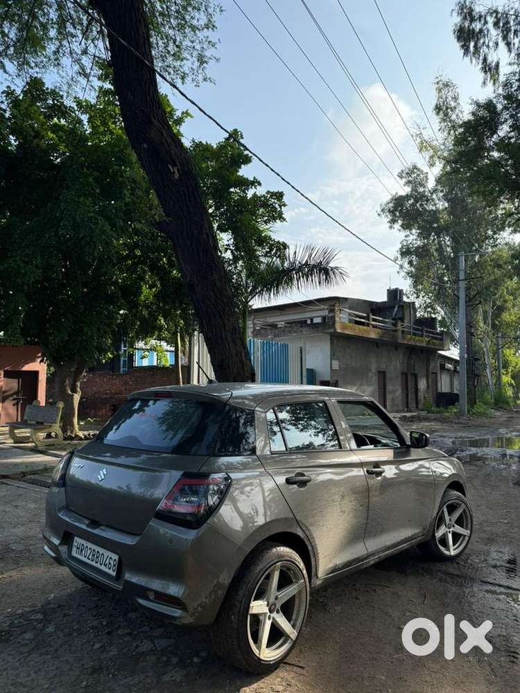 Maruti Suzuki New-gen Swift 2025 Petrol 30000 Km Driven