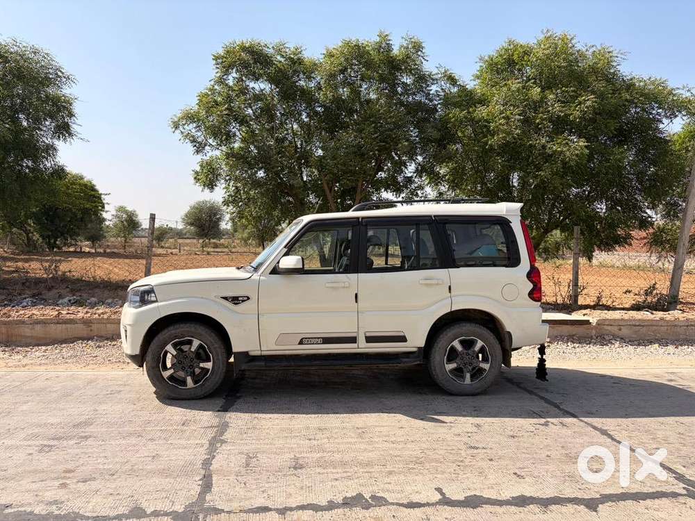 Brand New Condition Hr Number Registered