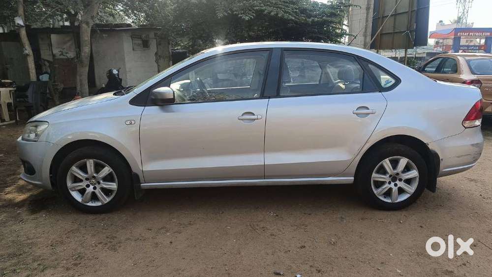 Volkswagen Vento 2010-2013 Petrol Highline, 2012, Petrol