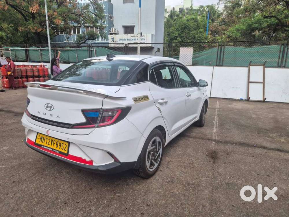 Hyundai Aura 1.2 Sx Cng, 2023, Cng & Hybrids