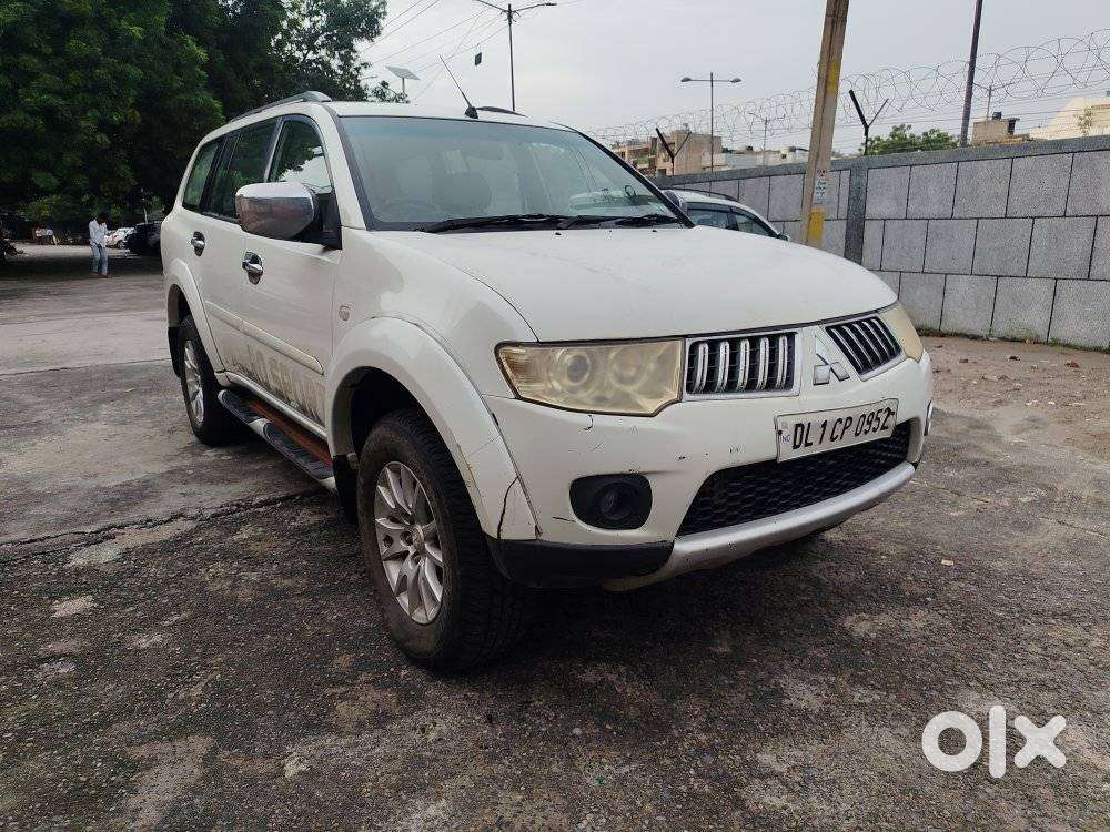 Mitsubishi Pajero Sport 2.5 Manual, 2012, Diesel