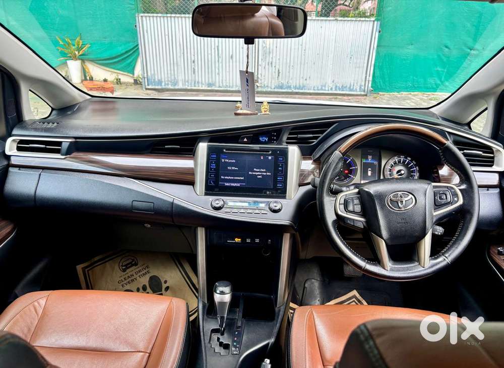 Toyota Innova Crysta 2.8 Zx At 7 Seater, 2018, Diesel