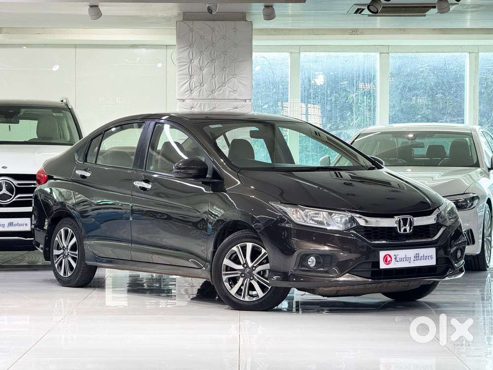Honda City 1.5 V Cvt I-vtec Mt, 2022, Petrol