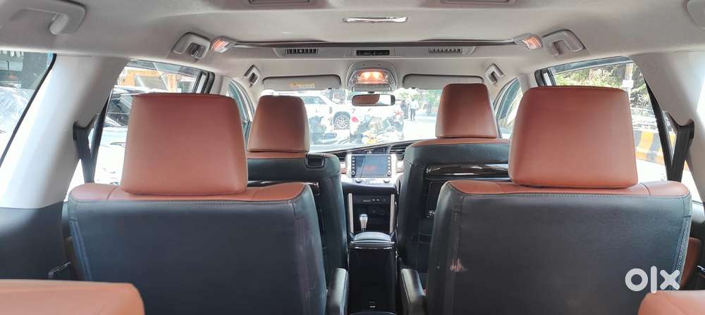 Toyota Innova Crysta [2020-ongoing] 2.4 Zx 7 Str, 2022, Diesel