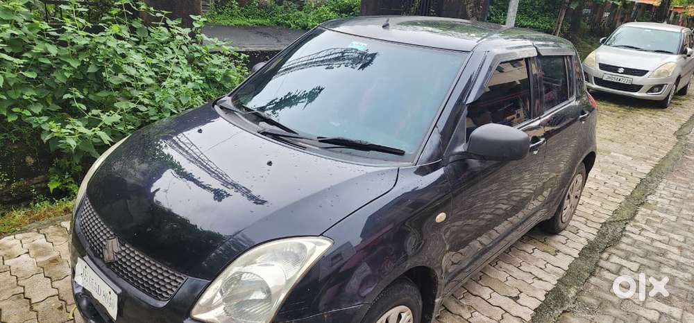 Maruti Suzuki Swift Vxi Optional, 2010, Petrol