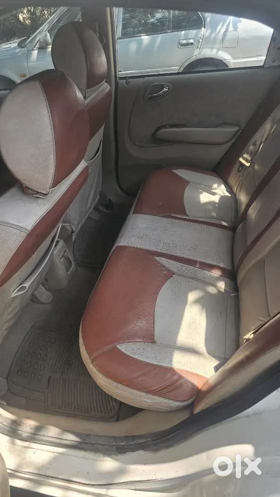 Honda City 2004 Petrol 185800 Km Driven