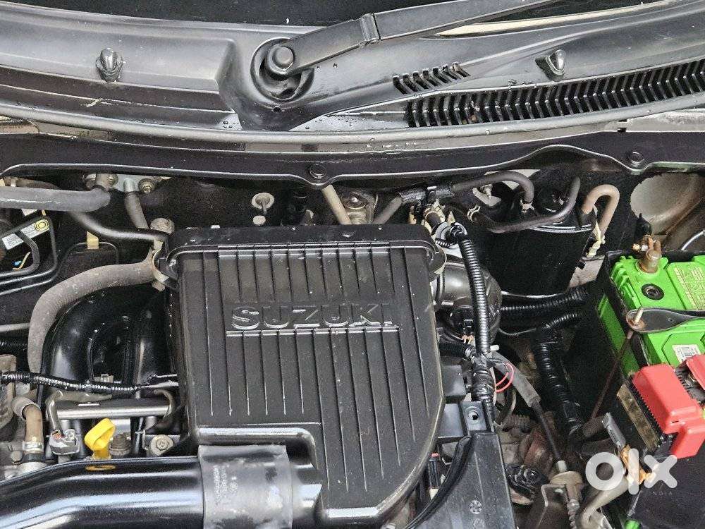 Maruti Suzuki Swift 2011-2014 Vxi, 2013, Petrol