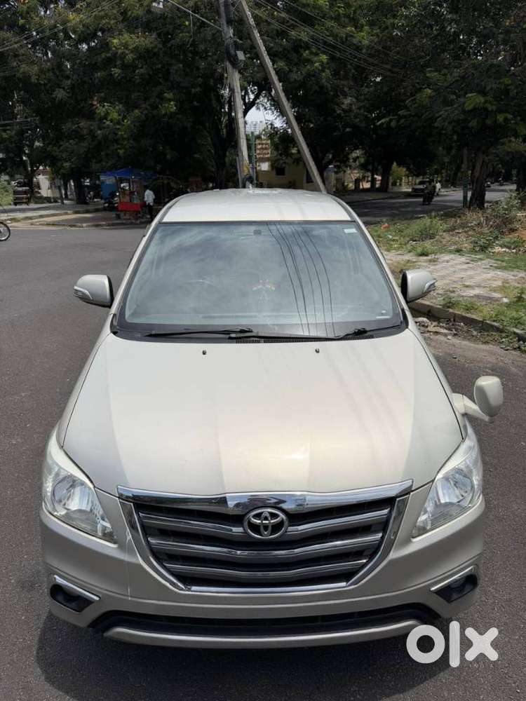 Toyota Innova 2.5 Z Diesel 7 Seater, 2015, Diesel