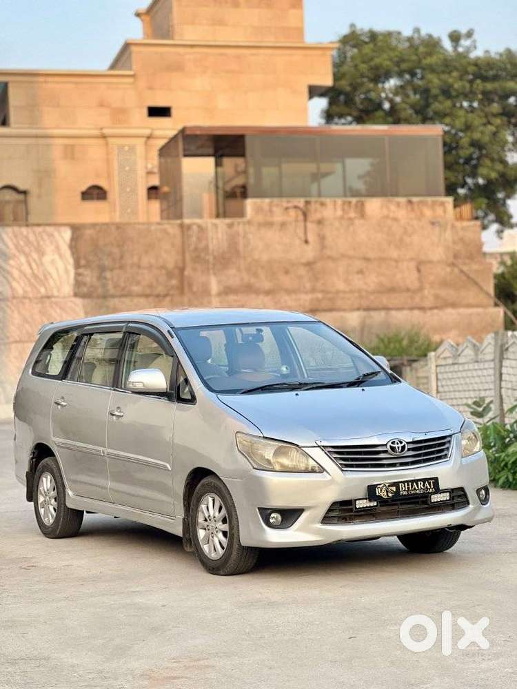 Toyota Innova 2.5 V 7 Str, 2012, Diesel