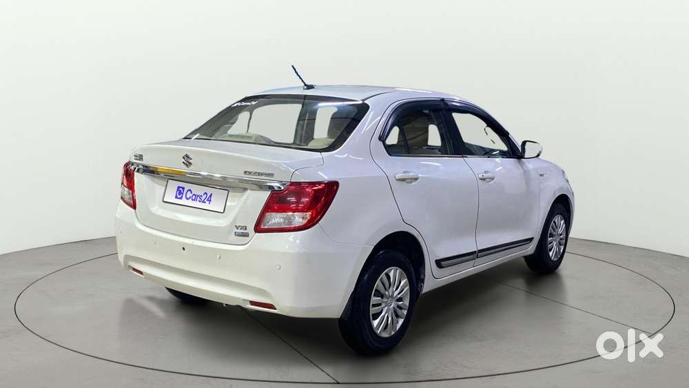Maruti Suzuki Swift Dzire Amt Vxi, 2018, Petrol