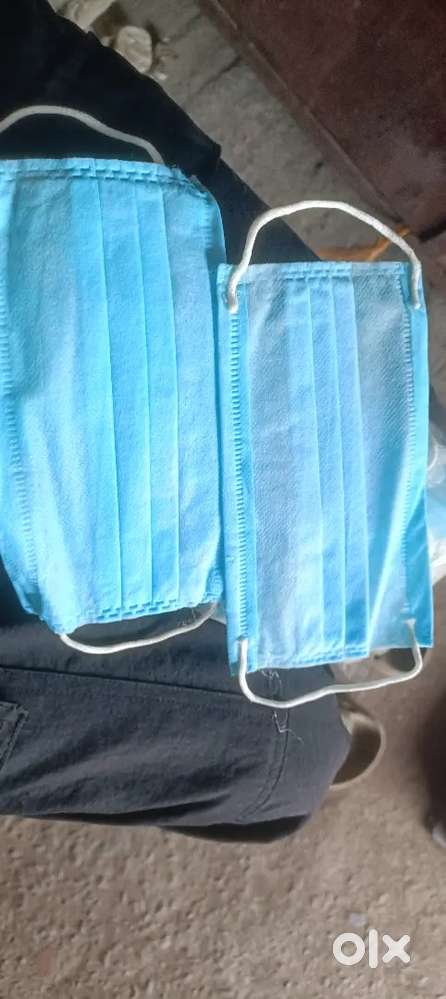 3-ply surgical  face mask 50 pieces gaddi and 1 rupaye piec fresh qult