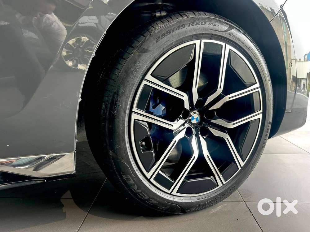 Bmw 7 Series 740i M Sport Petrol Automatic, 2025, Petrol