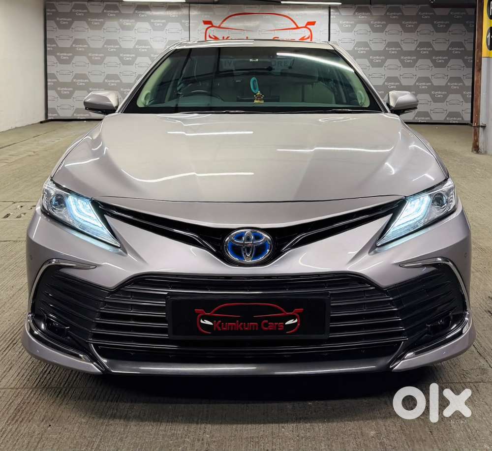 Toyota Camry 2.5 Hybrid, 2023, Petrol