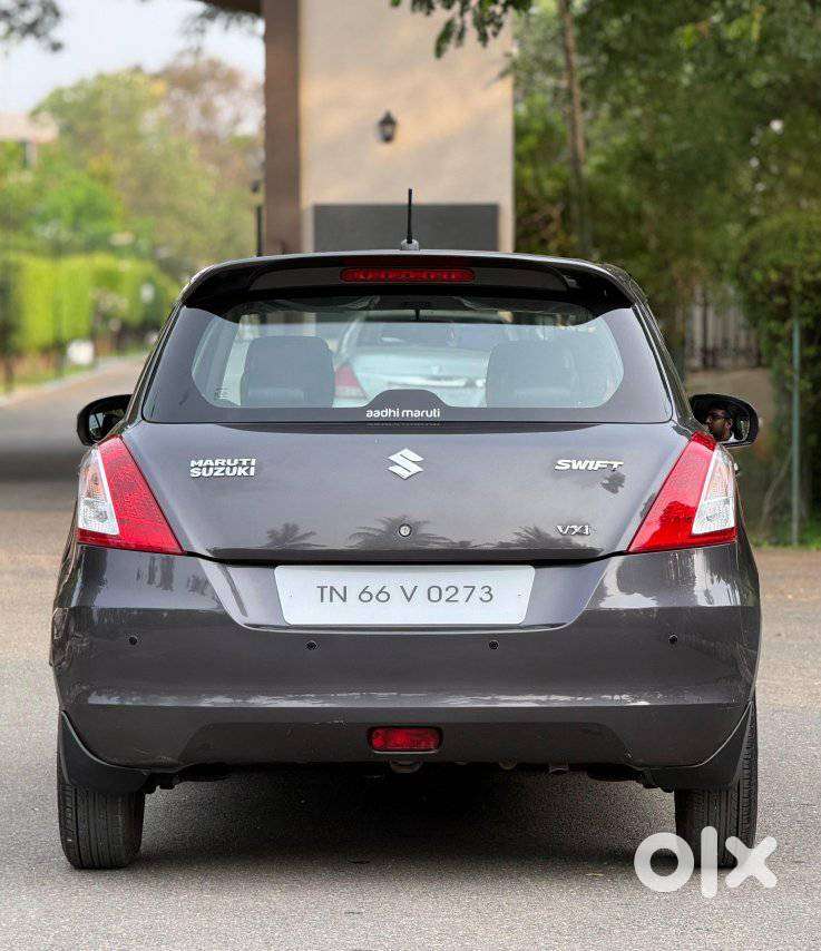 Maruti Suzuki Swift Vxi Optional, 2017, Petrol