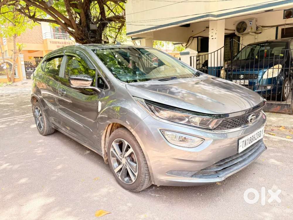 Tata Altroz Xz, 2022, Petrol