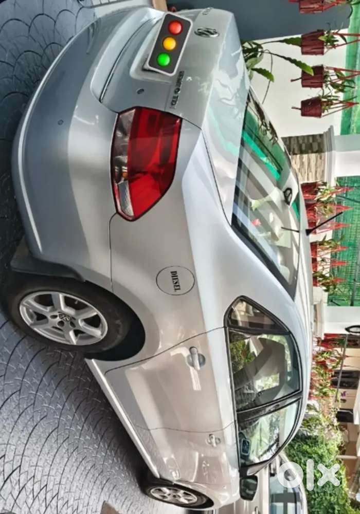 Good Condition Vento@milage : 20-24kms )