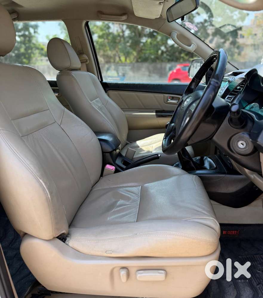 Toyota Fortuner 3.0 Ltd, 2015, Diesel