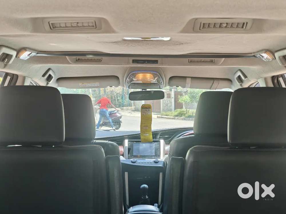 Innova Crysta 2.4 Z You 2017 Model