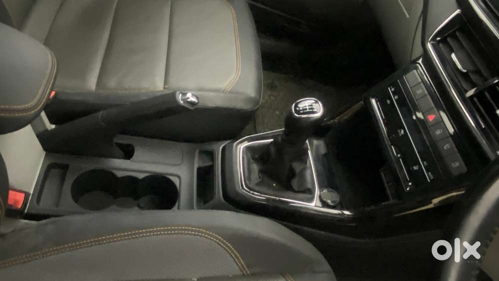 Skoda Kushaq 1.5 Tsi Style, 2022, Petrol