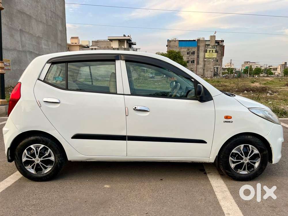 Showroom Condition I10 2013 Model Petrol