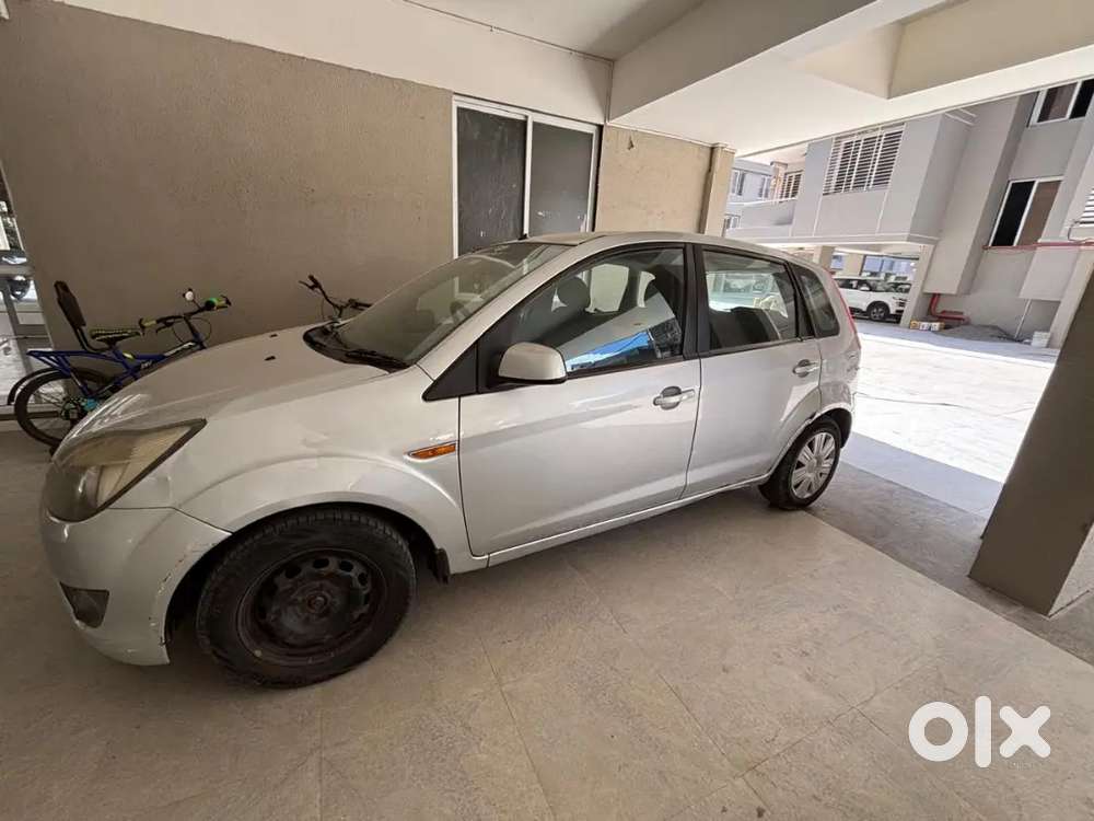 Ford Figo Petrol Lxi 2010