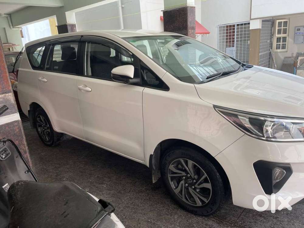2022 Innova Cyrsta For Sale 59k Kms Run Only