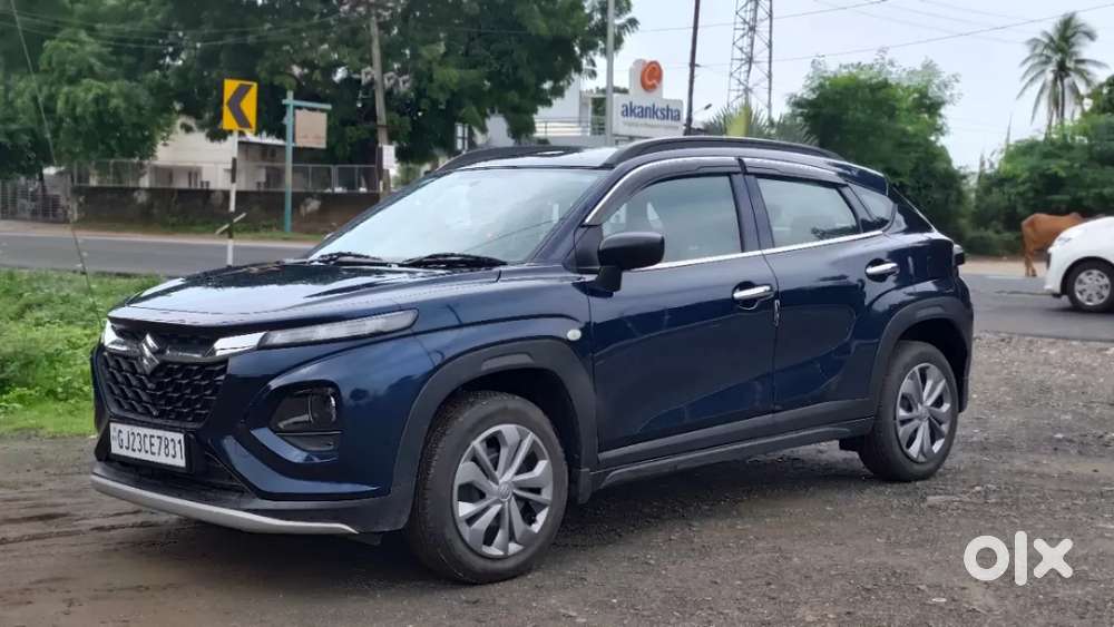 Maruti Suzuki Fronx Sigma 1.2l Mt, 2023, Petrol
