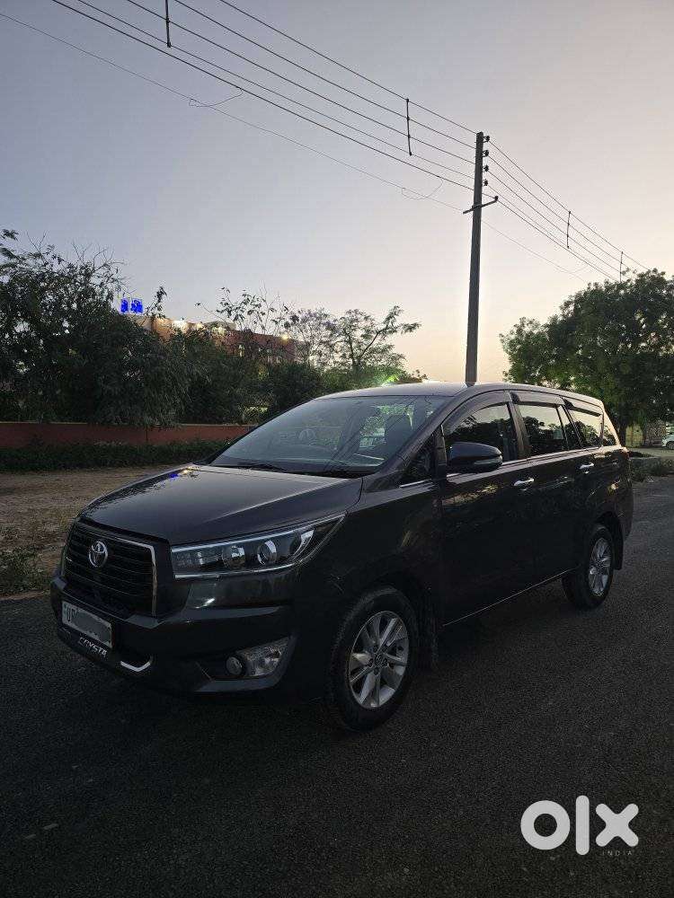 Toyota Innova Crysta 2.4 Vx Mt, 2016, Diesel